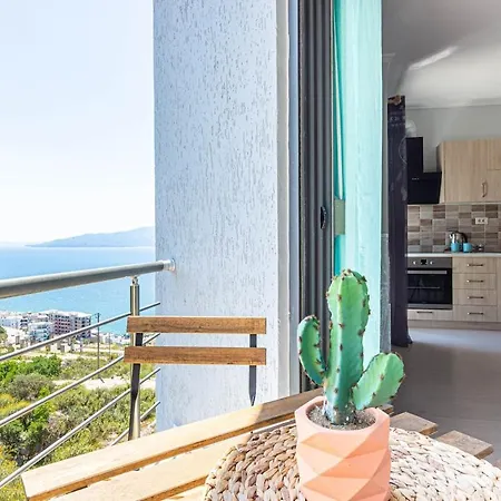 Charm 5 1br Ap W Kitchen & Parking شقة *