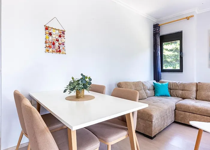 Charm 5 1br Ap W Kitchen & Parking Apartamento